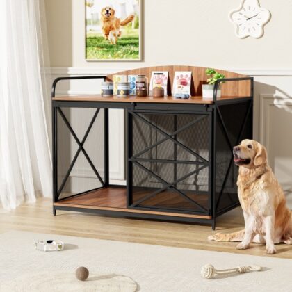 Wooden Farmhouse For Average Sized Dogs